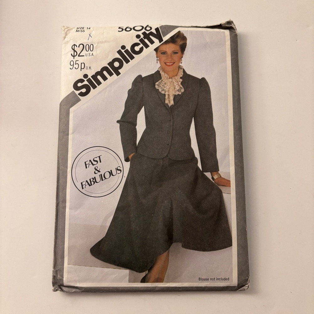 VTG 80s Simplicity 5606 Circle Skirt Suit Jacket Sewing Pattern Bust 36 UNCUT